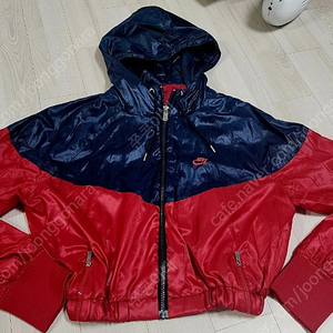 정품)김코디 나이키 크롭 바람막이