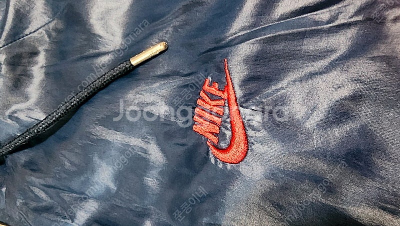 정품)김코디 나이키 크롭 바람막이--1