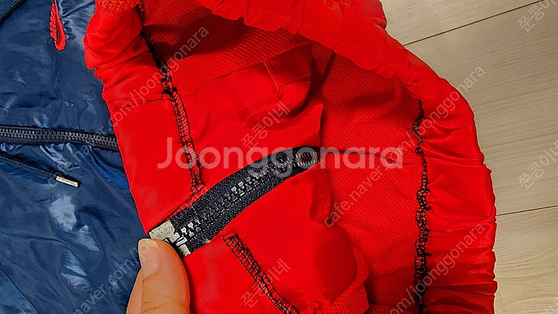 정품)김코디 나이키 크롭 바람막이--2