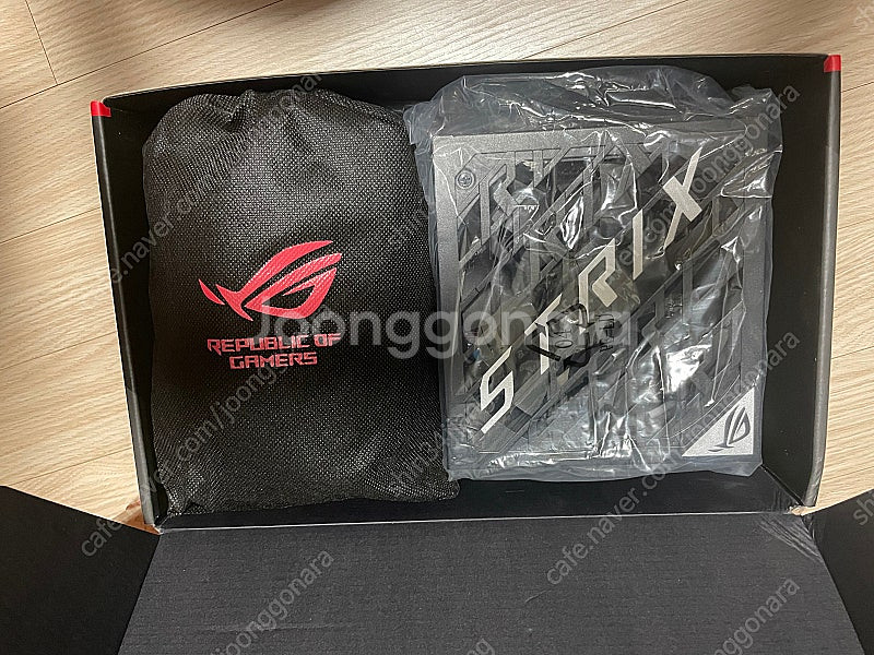 ASUS ROG STRIX 1200W Platinum ...--1