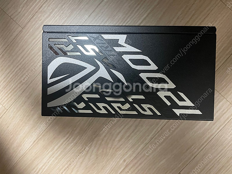 ASUS ROG STRIX 1200W Platinum ...--2