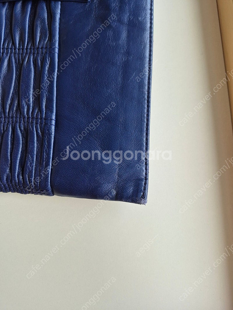 프라다 클러치 가방 상태 좋음(빠른거래시 추가할인)--2