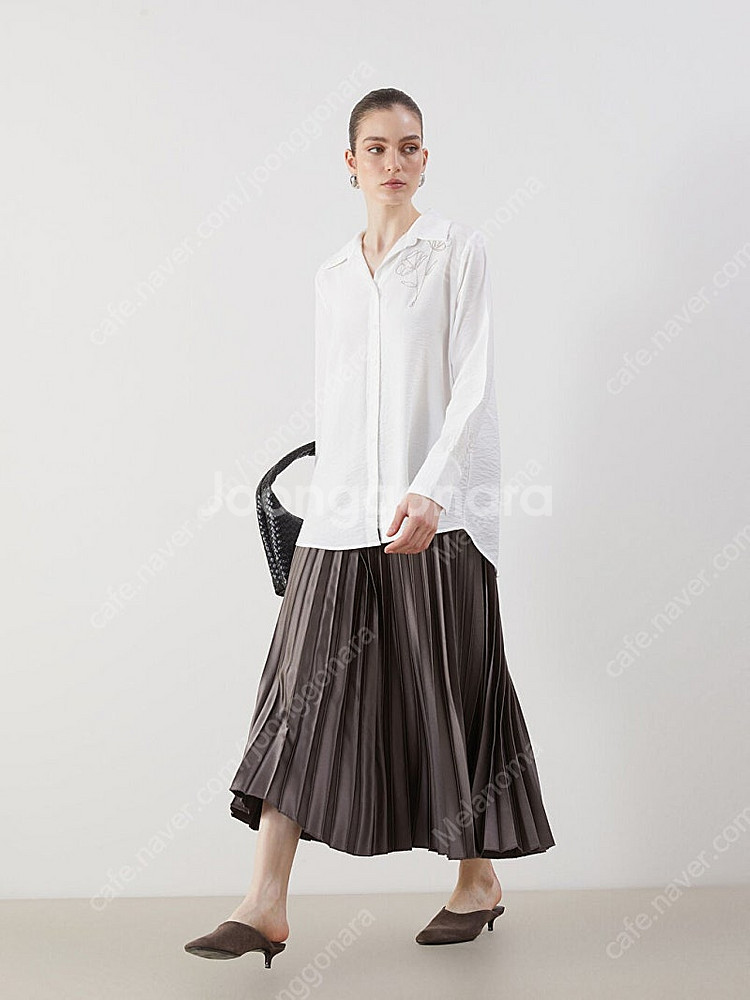 레티첼라 롱스커트 M 배포 25000원--3