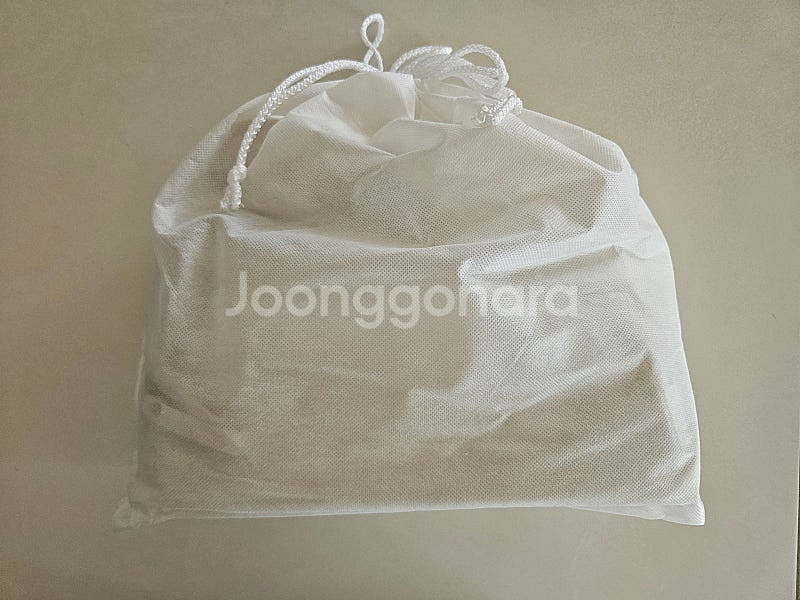 하아카이브 페리 나일론 호보백 아이보리 운포3만원--6