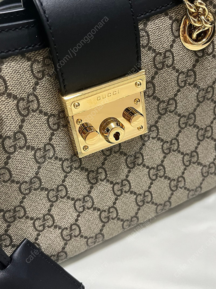 구찌 패드락 미니엄 토트백 이미지