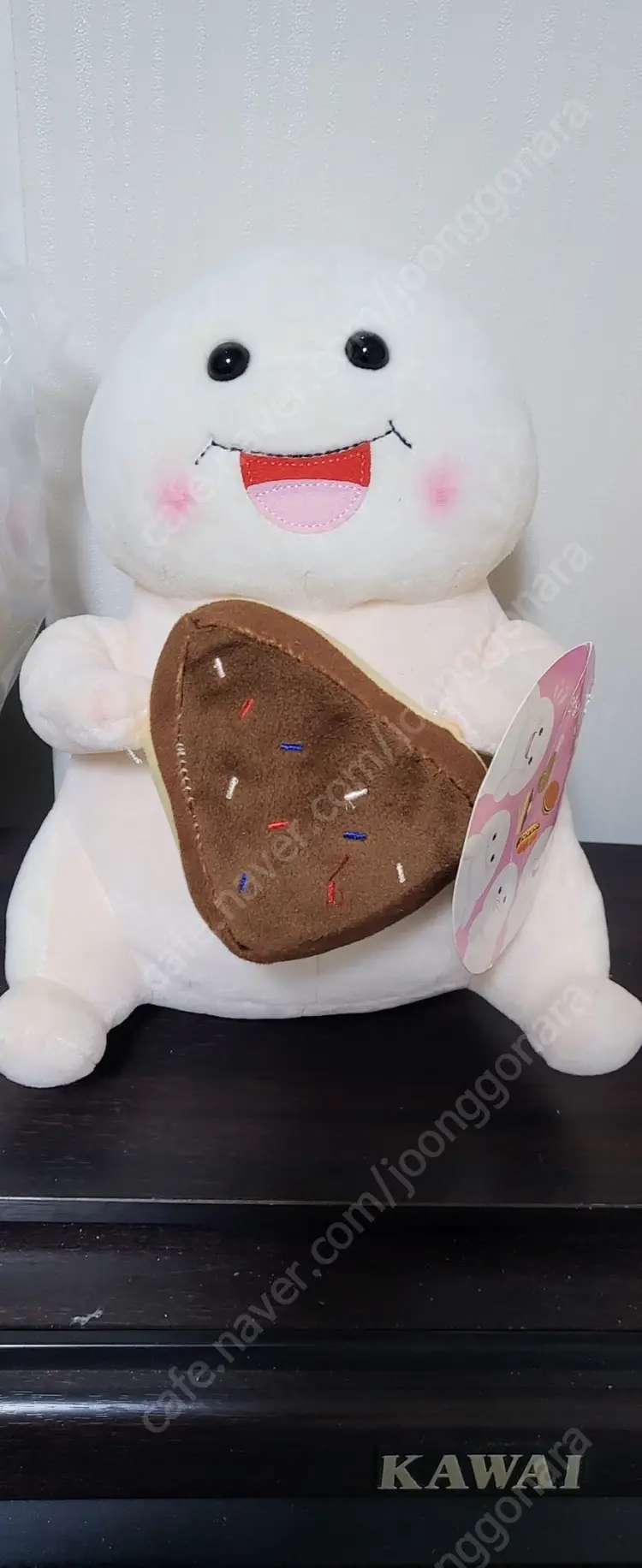 베스킨라빈스 오버액션토끼 인형전용박스 있음)+꽃무늬 원피스(택 있음)/지방이 인형 케이크(택 있음) / 곰돌이 푸 ... 이미지