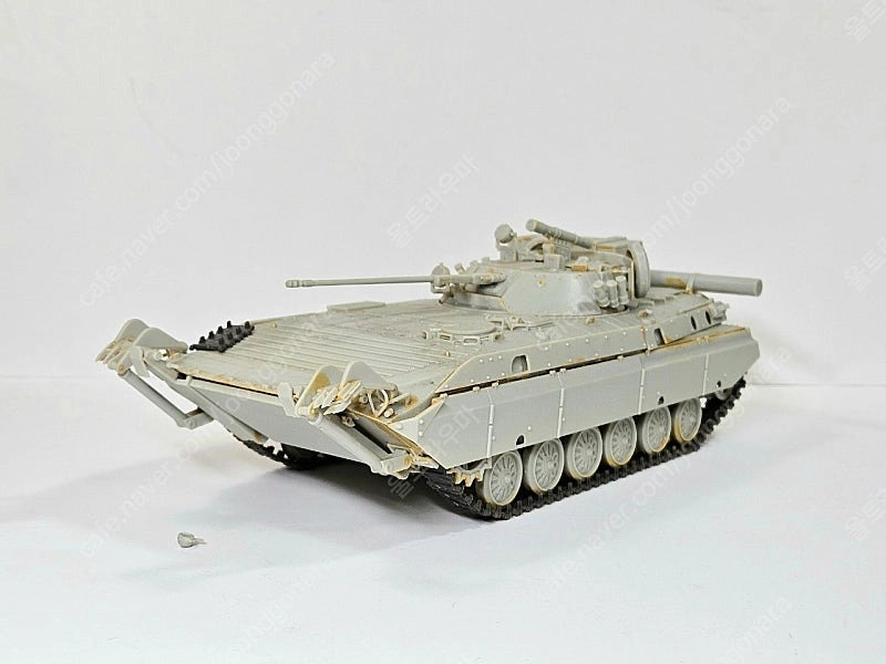 조립품 [Dragon] 1/35 BMP-2E 이미지