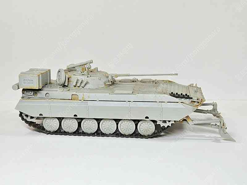 조립품 [Dragon] 1/35 BMP-2E--4