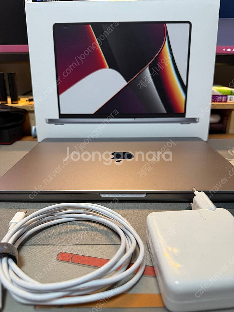 2021년 맥북 프로 14인치 M1 Pro / 16GB...--9
