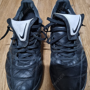 나이키 프리미어2 tf 사이즈 275