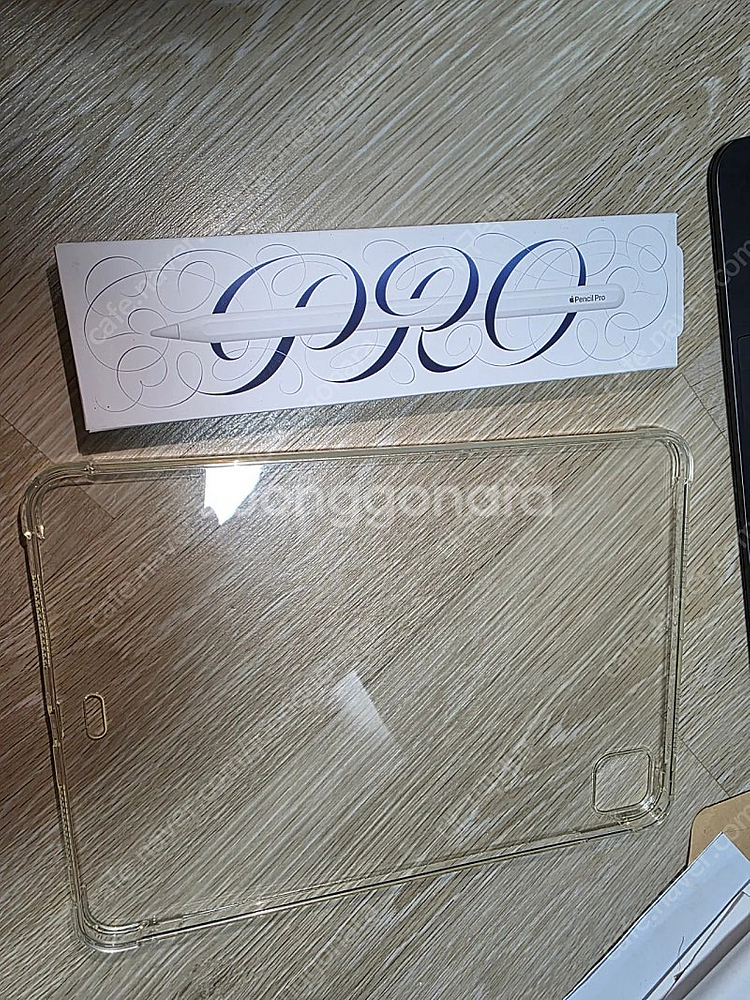 대구 아이패드 프로11M4스페이스 블랙 256 셀룰러 매직키보드 , 애플펜슬 세트 애케플--4