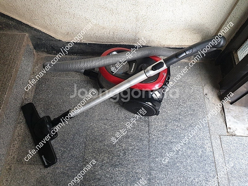 삼성진공청소기 VC33M2100LR 중고 작동 잘됩니다...--0