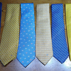 불가리 넥타이 6종 팝니다