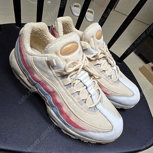 (285) 나이키 에어맥스95 크림슨틴트