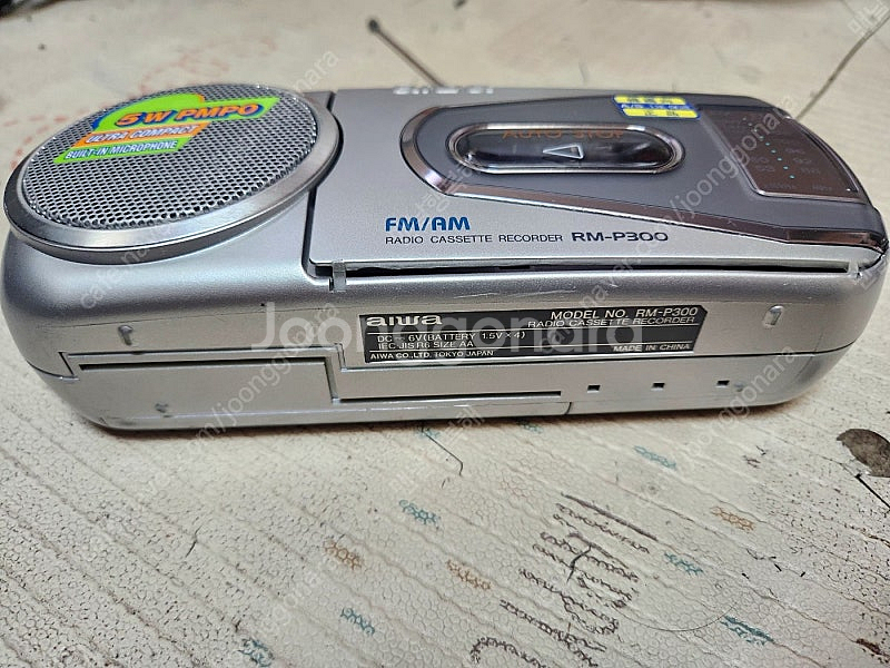 부품용 aiwa 카세트 라디오 고장품 (rm-p300)...--2