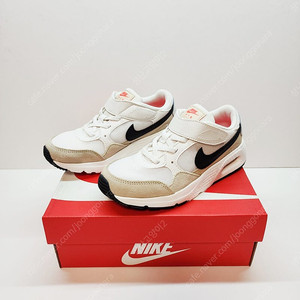 나이키 에어 맥스SC-220