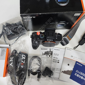 소니 A7R4A (ILCE7RM4A) 카메라 팝니다