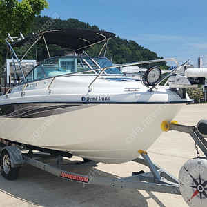 하우스보트 아토믹스 560SC 19피트 115마력