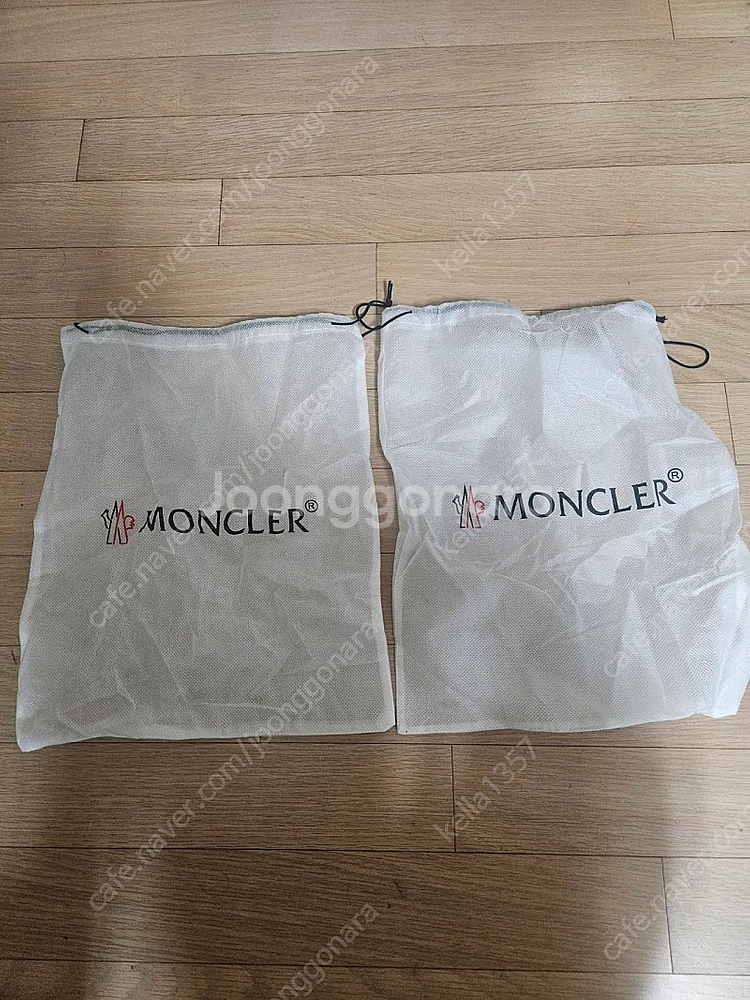 정품 몽클레어 운동화 36(230)사이즈 팔아요.--3