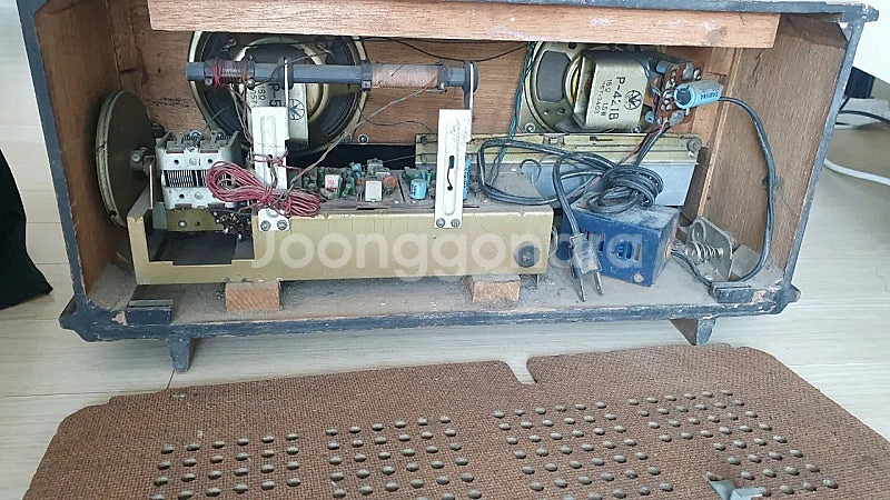 오래된 금성 나무라디오 MD-1101 팝니다ㅡ부산--7