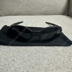 오클리 아이지켓 리덕스 블랙