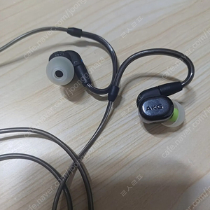 akg n5005, ie300(5년 보험) 오늘만 30만원