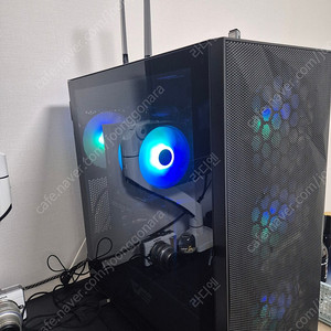 9700x 반본체 데스크탑 팝니다