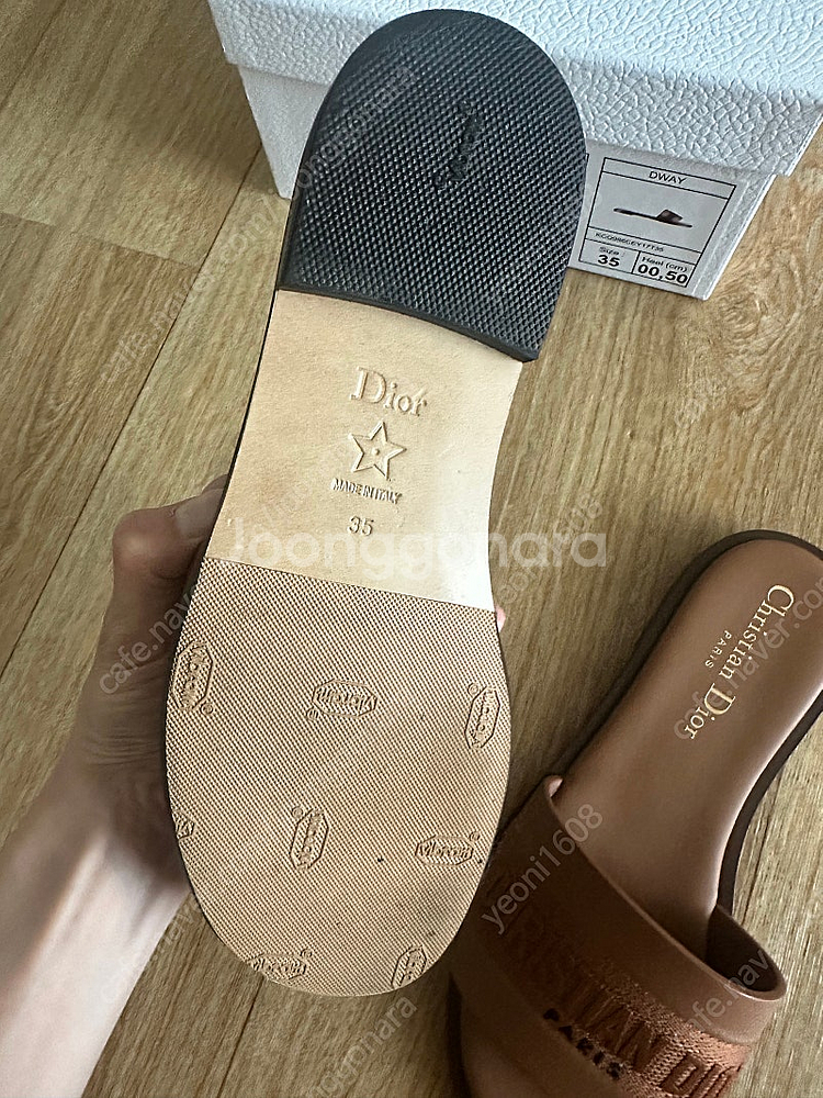 디올 디웨이 슬리퍼 35--6