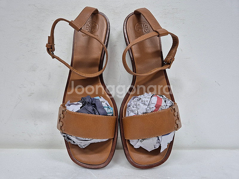 토리버치 여성 샌들 250--2