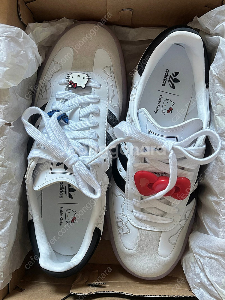 아디다스 키티 삼바 235 (단품)--0