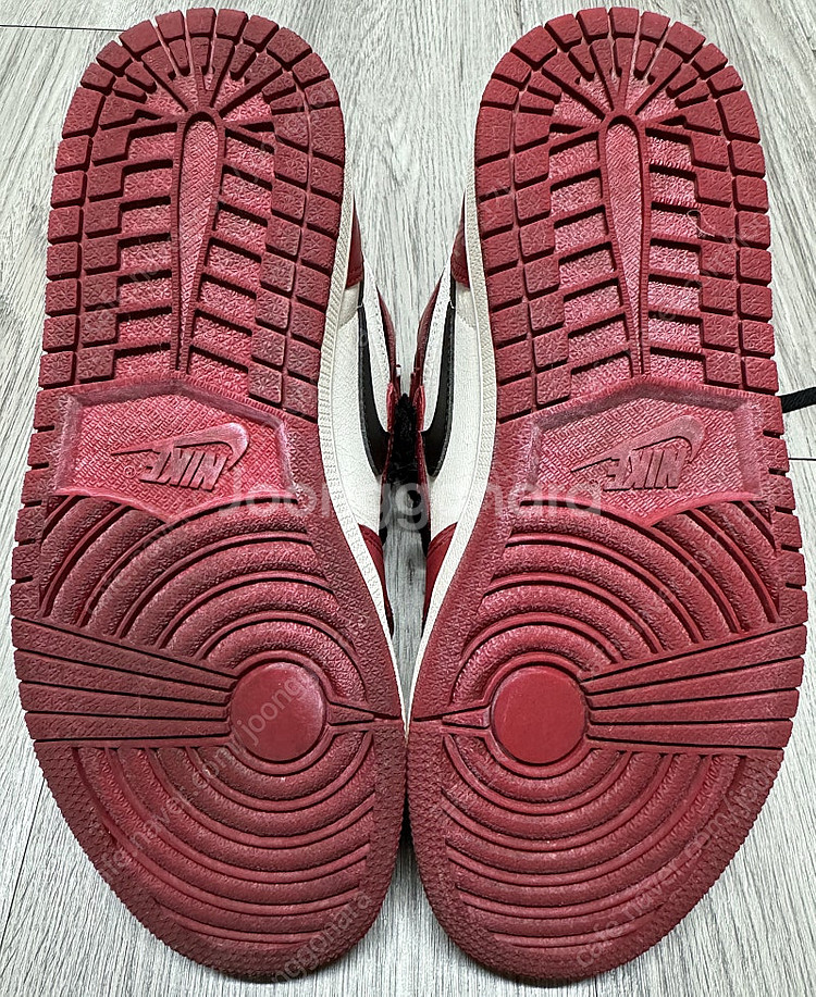 조던1 레트로 하이 OG 시카고 2022 / size : 255--2