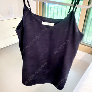 한섬 타임 슬리브리스탑