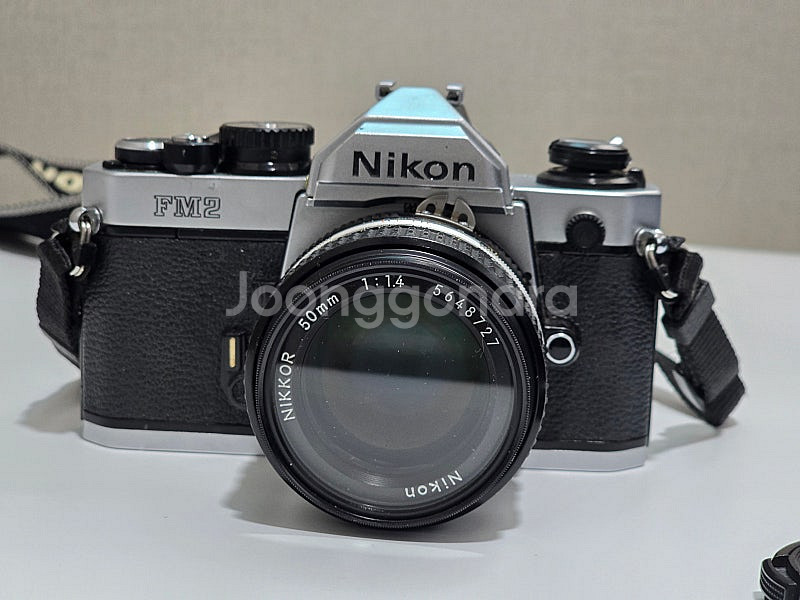 니콘 FM2 실버 + 50mm f1.4 렌즈 세트 판매--0