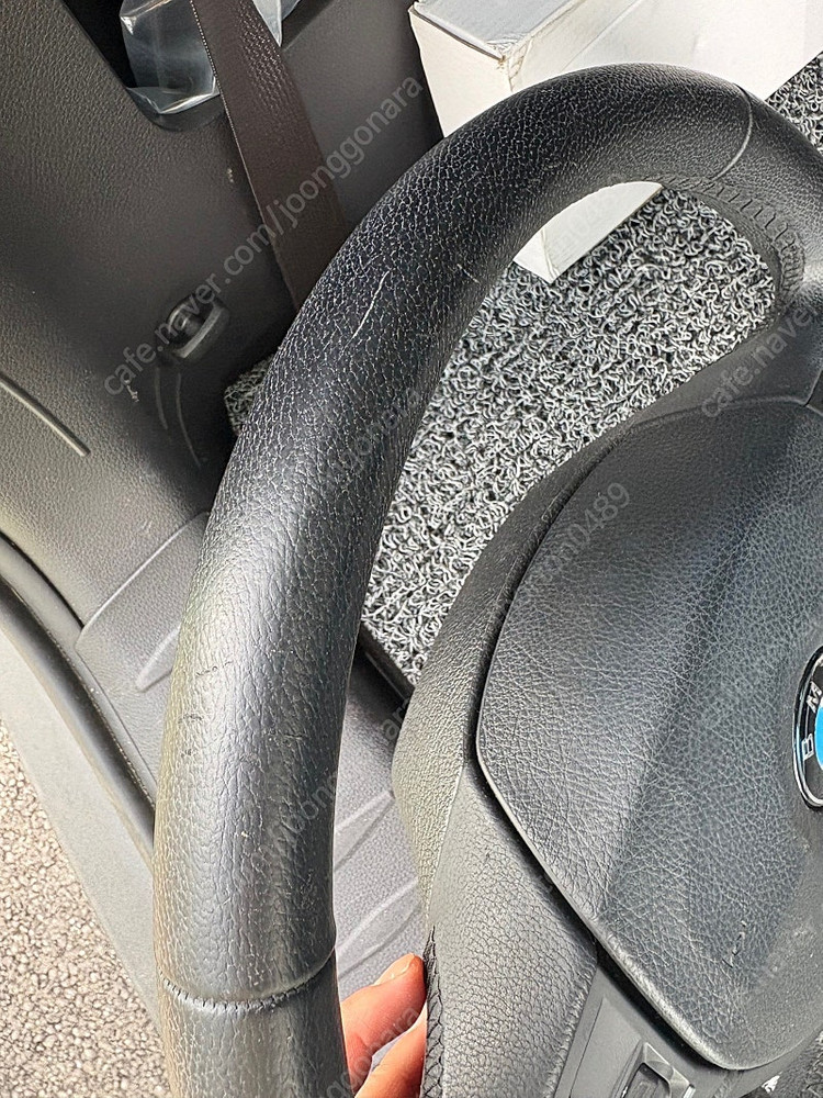 BMW F10, F11 스티어링휠 / 송풍구 / 버튼 트림 합쳐서 5만원 이미지