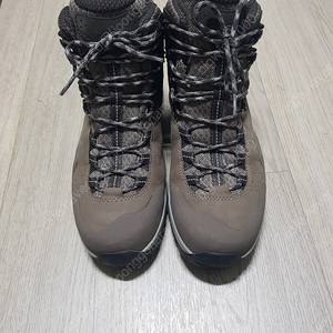 코오롱 등산화 페더8 브라운 290 판매합니다. 이미지