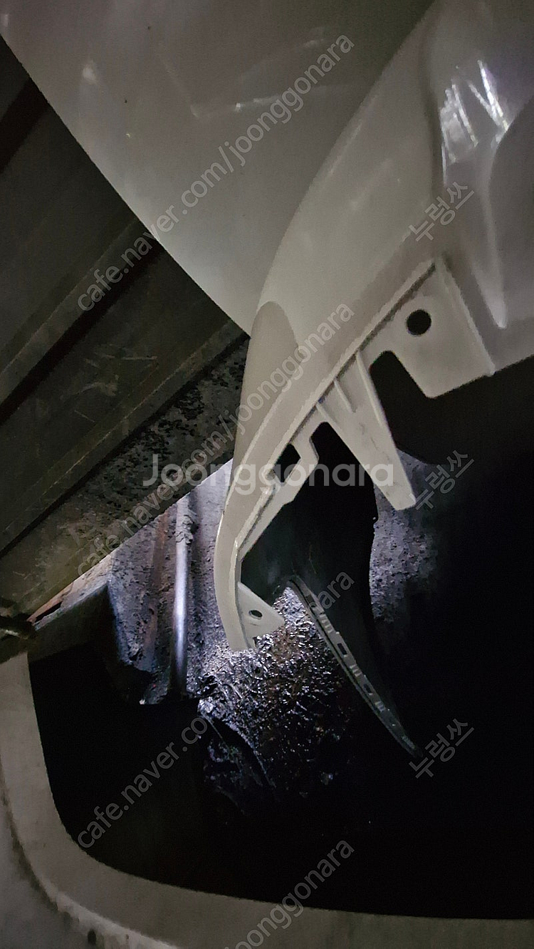 Sm5 l43후범퍼 팝니다(키 깨진곳없고 듀얼입니다 색...--3