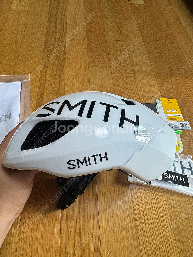 스미스 이그나이트 헬멧 유광 화이트(m사이즈)--4