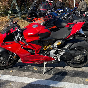 두카티 파니갈레 V2 2021 아크라포빅 (구변 O)