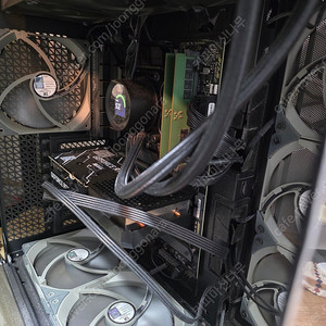 i7 14700k 본체 팔아요 +수정