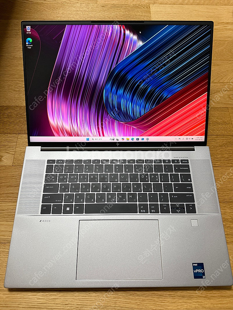 HP ZBook Studio 16 inch G10 Mo...--1