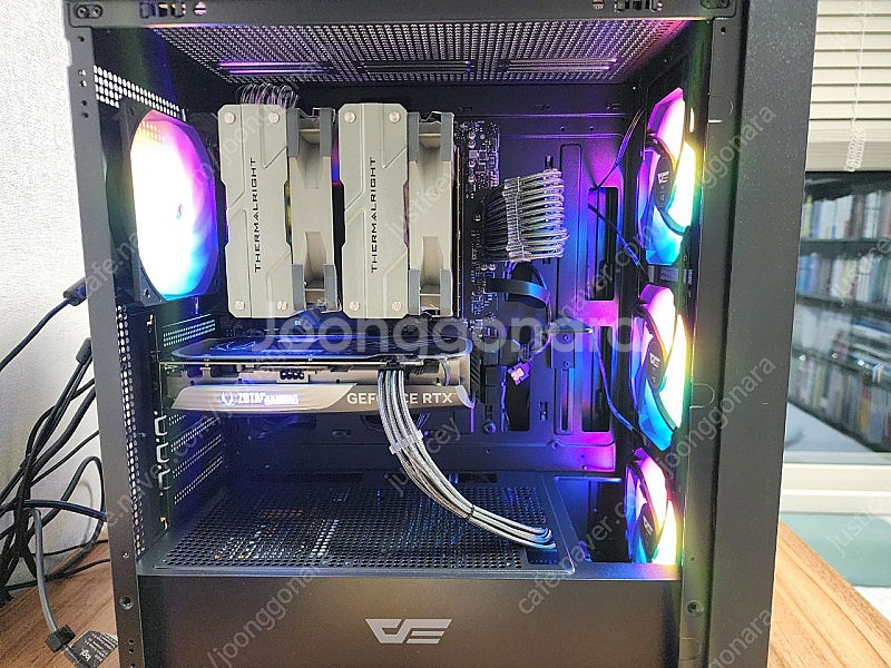 라이젠 7800X3D/ RTX4070 고사양 컴퓨터 본...--0