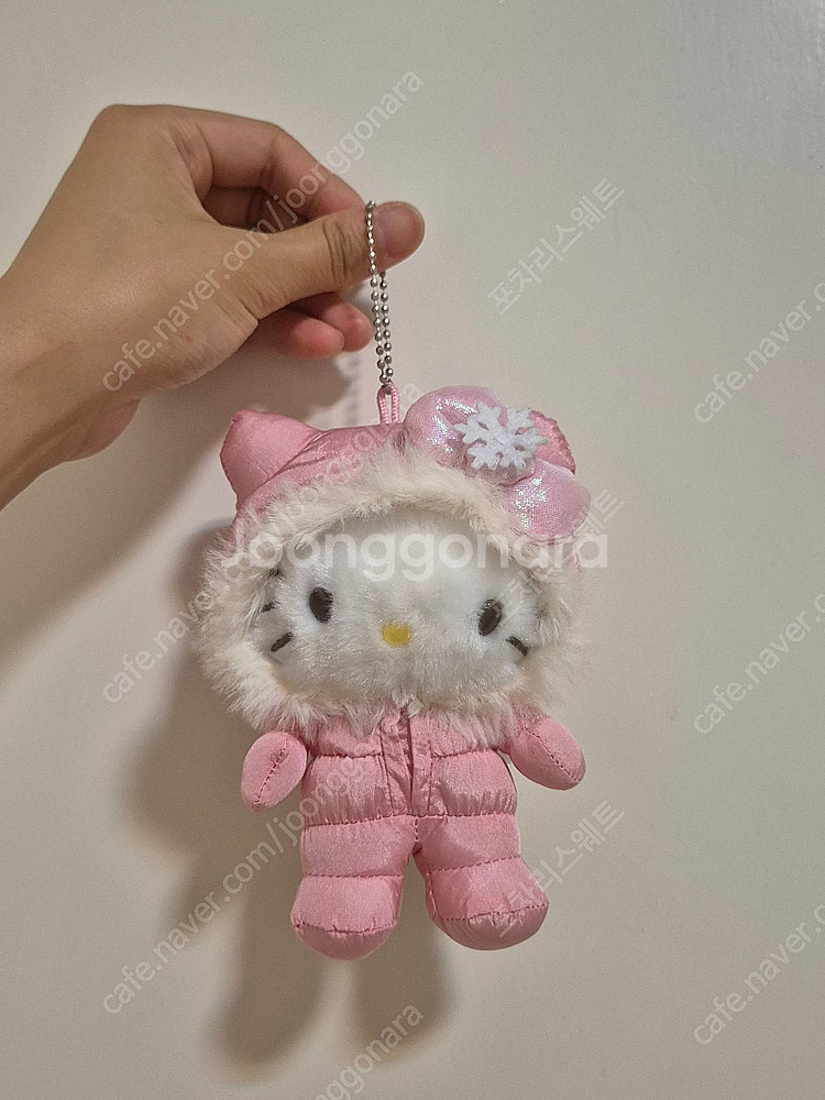 헬로키티 패딩 인형 키링--1