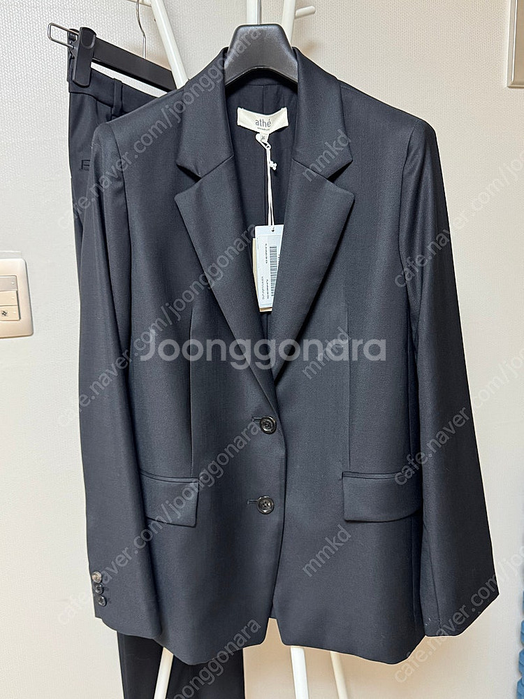 아떼 바네사브루노 24fw 셋업 새제품(블랙)--2