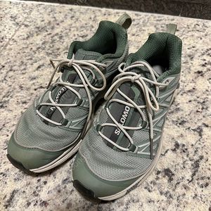 살로몬 XT-6 익스팬스 릴리 패드