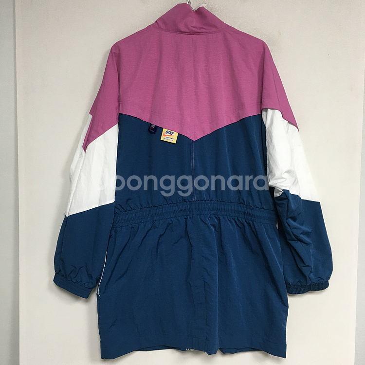 NIKE 나이키 우먼스 윈드러너 설현 바람막이 L / 랑방 마인 오브제 타임 럭키슈에뜨 산드로 마쥬 오르 시에 시스...--5