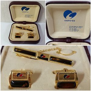 소주잔, 청와대자료~호가든 데이지꽃,외, 한정판 컵,대전엑스포 넥타이핀세트, 꿈돌이 신문 팜플렛 자료,코카콜라 장폴고티에 ~히스토리잔 ~ 썬키스트 잔,도자기컵,서울올림픽 자료~히비