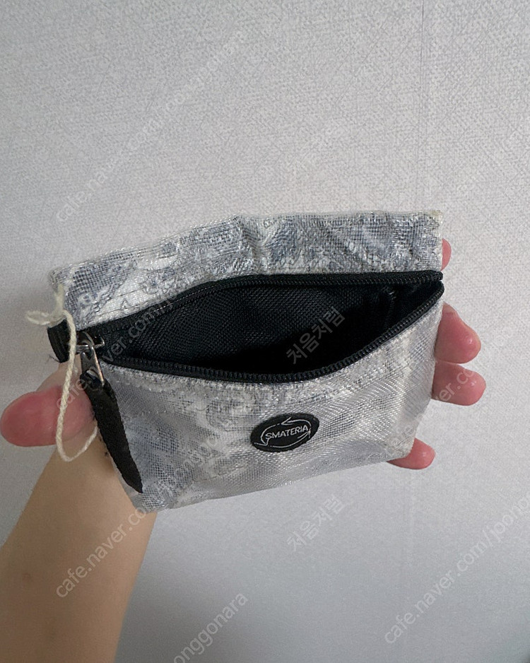 스마테리아 업사이클링 동전 지갑 파우치 이미지