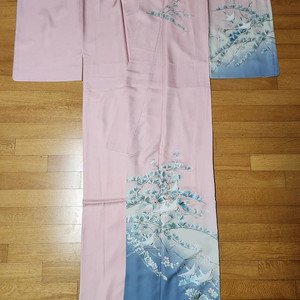 실크 호몬기 기모노 성인식 졸업사진 일본 전통의상