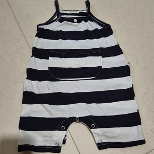 드타미 캥거루수트 xs