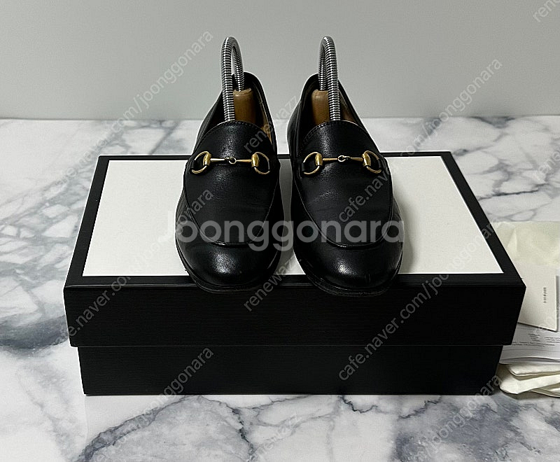 [35] 구찌 홀스빗 레더 여성 로퍼 블랙--1